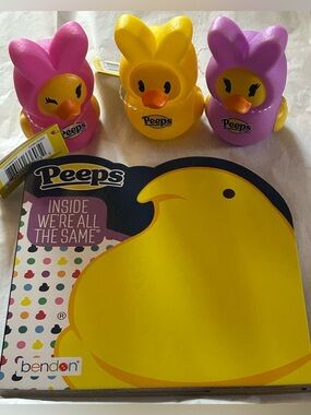 NEW!! Peeps Limited Edition Duckalooz Collectible Ducks And Book Set (NWT)
